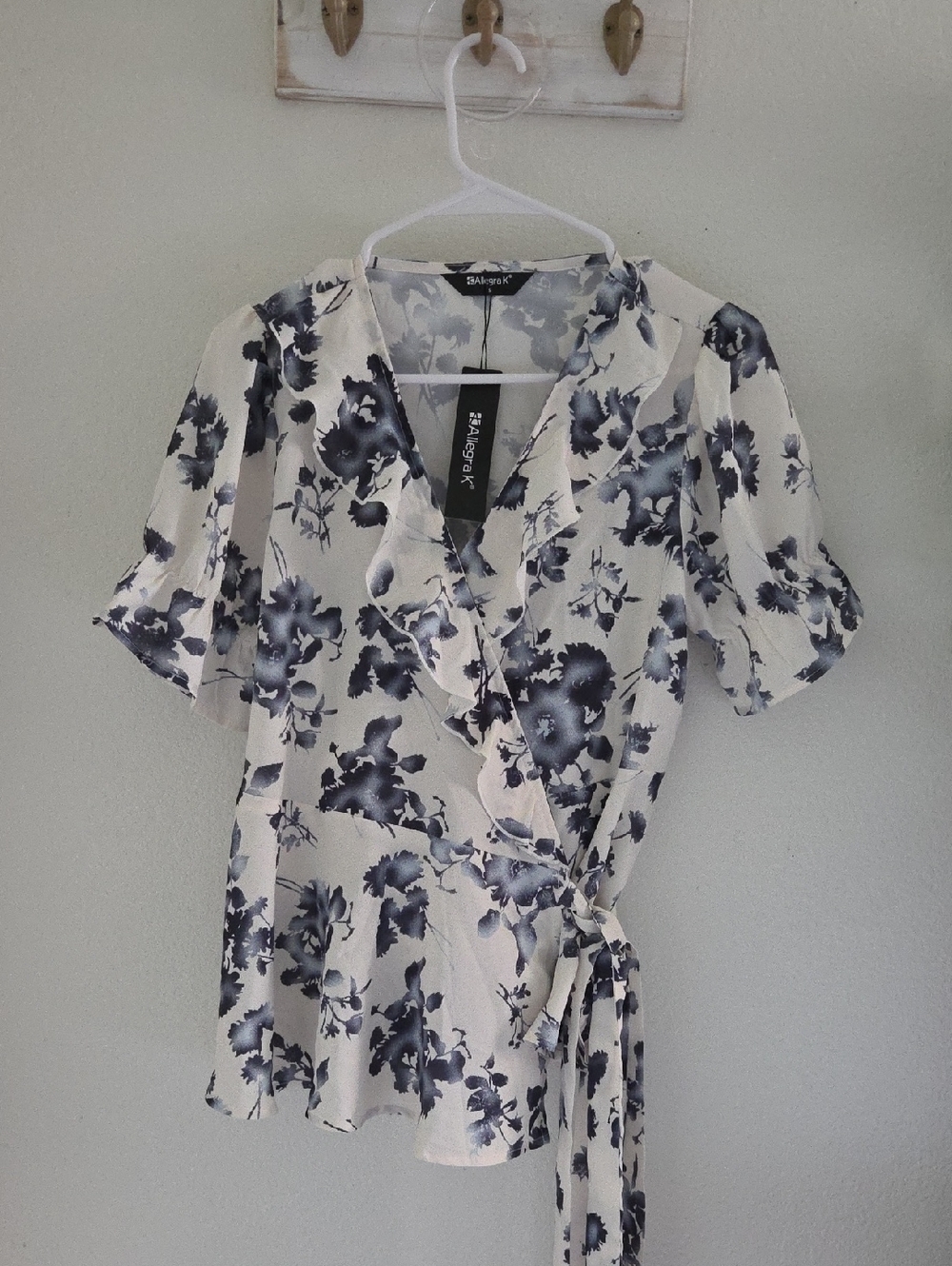 Allegra K Cream and Navy Floral Wrap Blouse